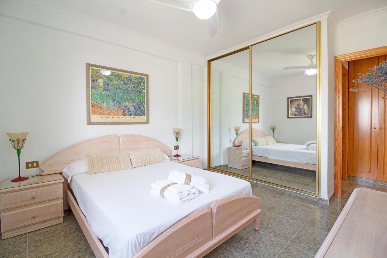 Global Properties, Apartamento Con Terraza Y Piscina A Un Paso De La Playa Canet d'En Berenguer Eksteriør billede